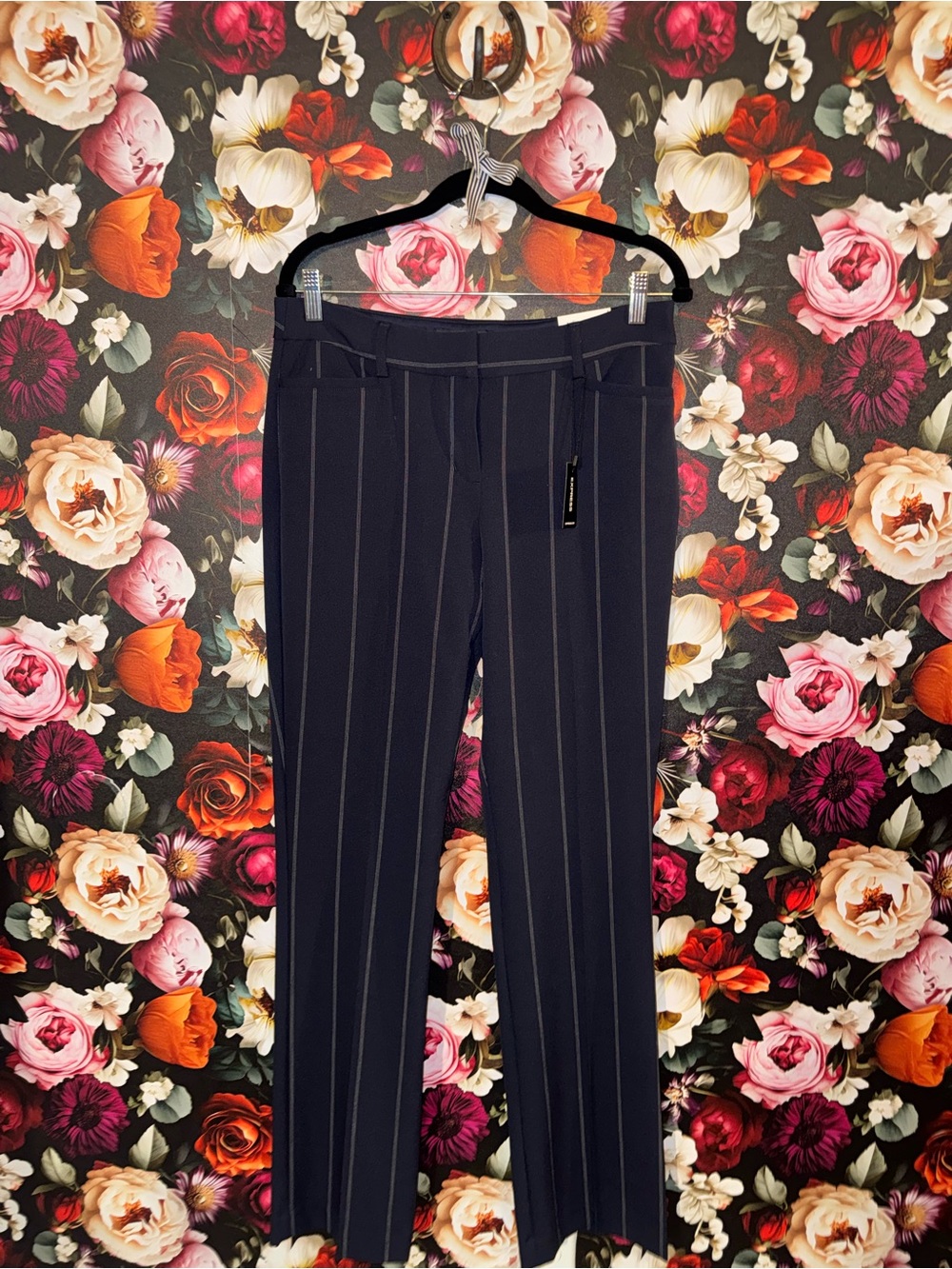 NWT Express Columnist Navy Pinstripe Barely Boot-Cut Pants, Size 8